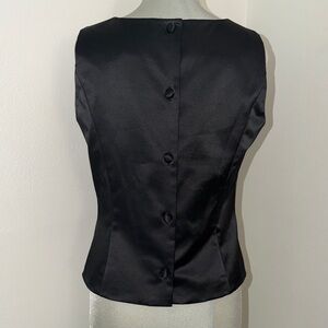 Ann Taylor black button back square neck sleeveless blouse 6